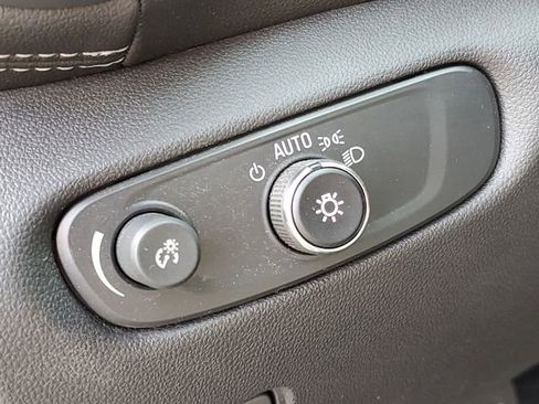 Used 2024 Chevrolet Blazer LT w/ Convenience Package image 22