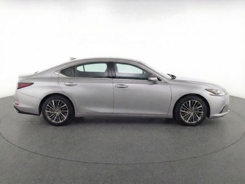 Used 2024 Lexus ES 350 w/ Premium Package image 8