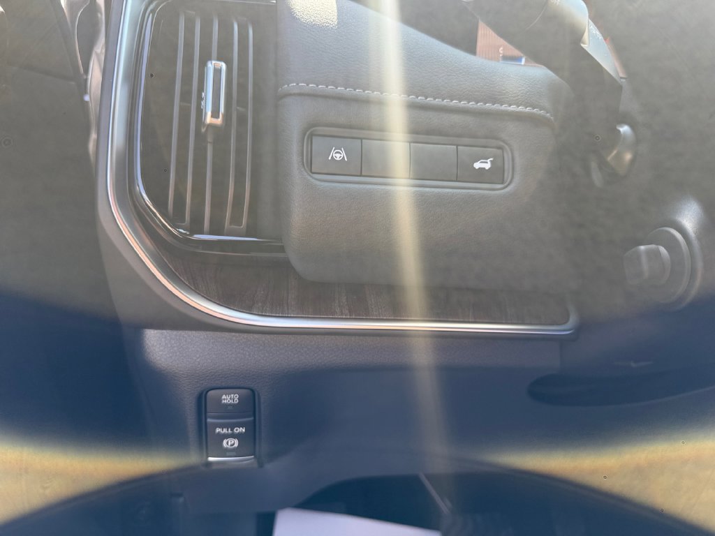 New 2026 Nissan Armada SL AWD/4WD image 23
