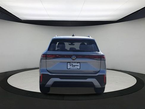 New 2026 Volkswagen Tiguan SE image 6