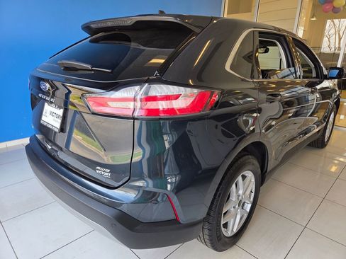 Used 2024 Ford Edge SEL w/ Convenience Package AWD/4WD image 6