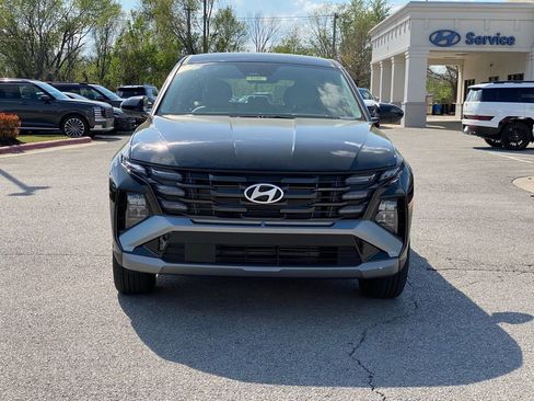 Used 2026 Hyundai Tucson SE AWD/4WD image 2
