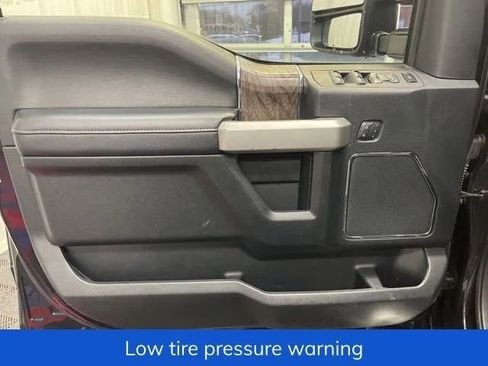 Used 2019 Ford F250 Lariat w/ Lariat Ultimate Package image 11