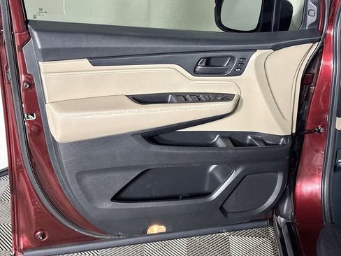 Certified 2019 Honda Odyssey EX-L image 11