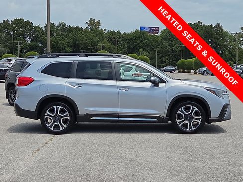 Used 2023 Subaru Ascent Limited w/ Technology Package AWD/4WD image 6