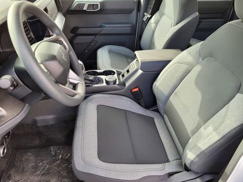 New 2025 Ford Bronco 4-Door image 15