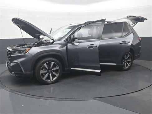 Used 2023 Honda Pilot Elite image 38