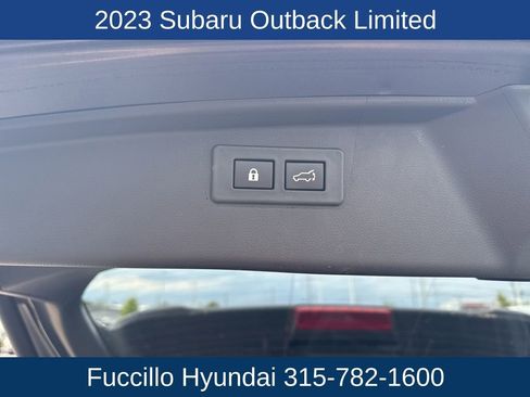 Used 2023 Subaru Outback Limited image 9