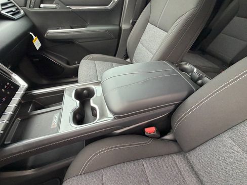New 2026 GMC Acadia Elevation FWD image 20