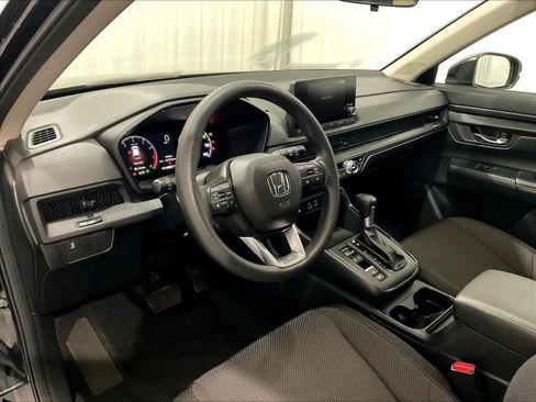 Used 2025 Honda CR-V EX image 8