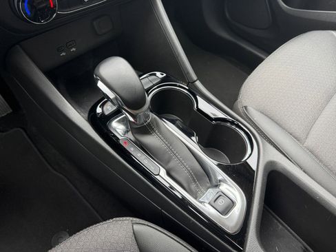 Used 2025 Buick Encore GX Preferred image 41