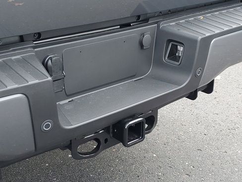 New 2026 Ford F350 XLT w/ XLT Premium Package image 33