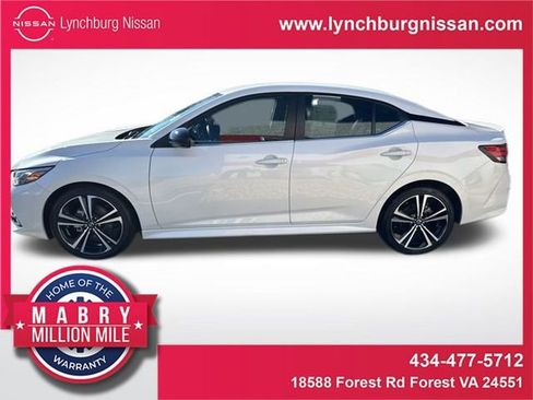 Used 2022 Nissan Sentra SR w/ Electronics Package image 1