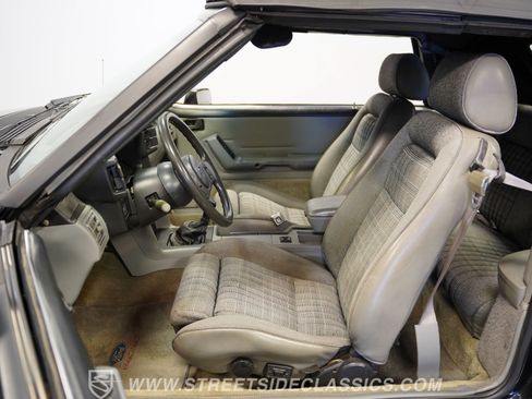 Used 1989 Ford Mustang GT RWD image 39