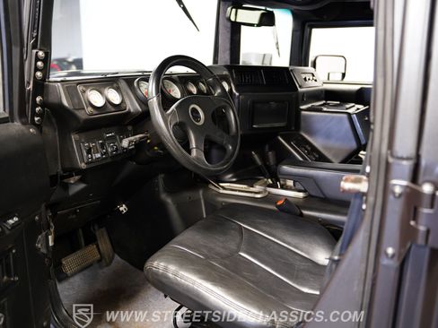 Used 1998 HUMMER H1 4-Door Hard Top AWD/4WD image 4