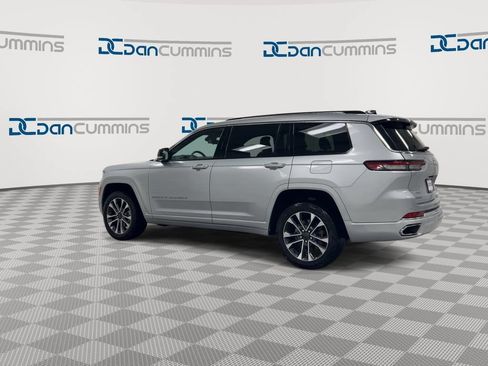 Used 2023 Jeep Grand Cherokee L Overland w/ Luxury Tech Group IV AWD/4WD image 6