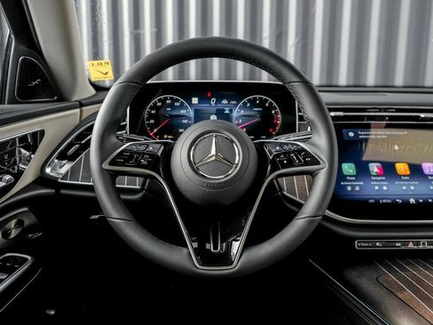 New 2026 Mercedes-Benz E 450 4MATIC Sedan image 18