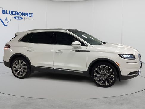 Used 2021 Lincoln Nautilus Reserve w/ Equipment Group 201A AWD/4WD image 4