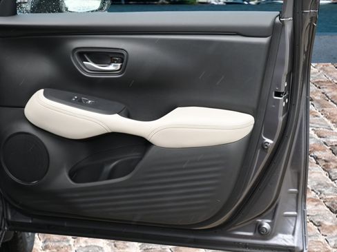 New 2026 Honda HR-V EX-L image 12