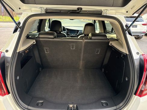 Used 2018 Buick Encore Essence w/ Experience Buick Package image 20