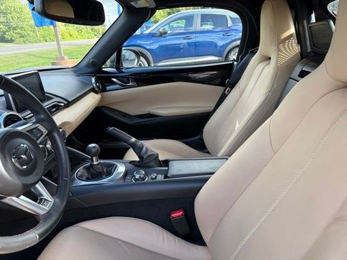 Used 2016 MAZDA MX-5 Miata Grand Touring RWD image 8