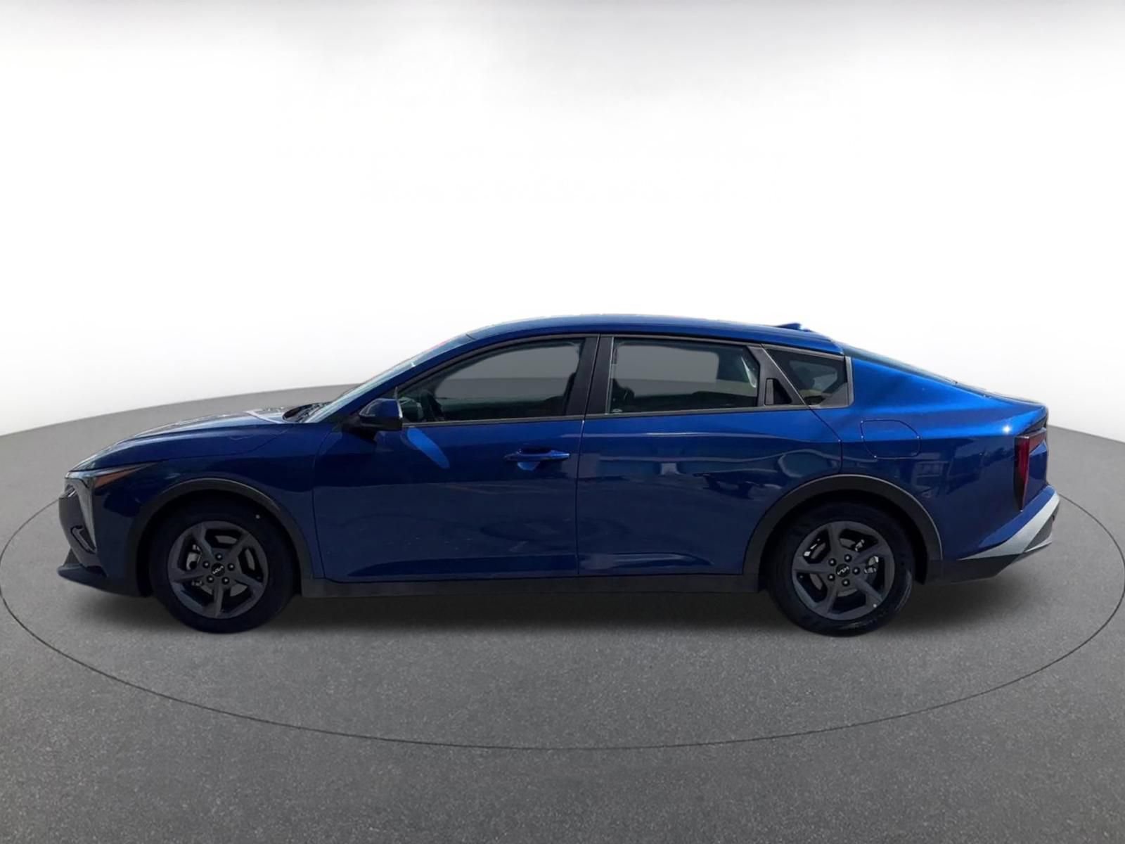 Used 2025 Kia K4 FWD image 8
