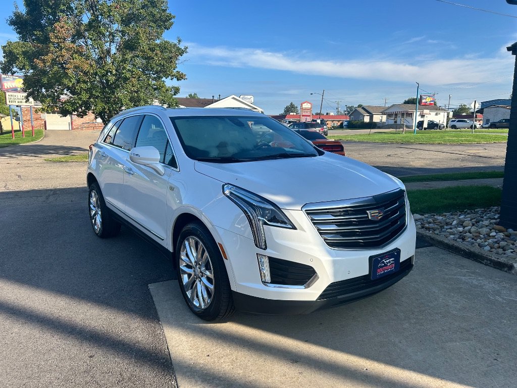 Used 2019 Cadillac XT5 Premium Luxury AWD/4WD image 3