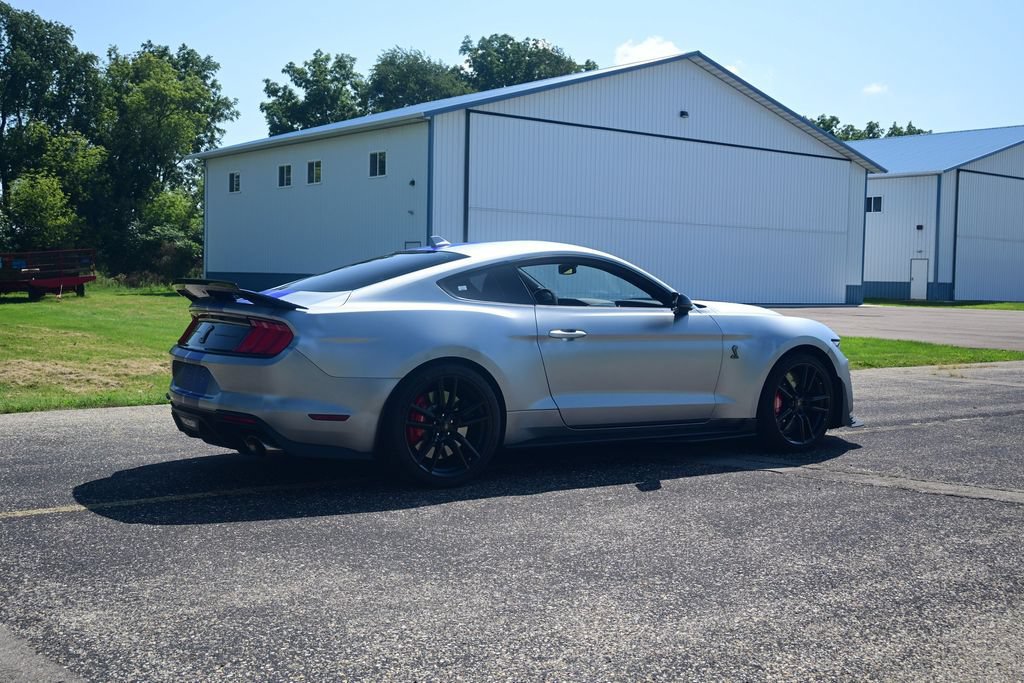 Used 2022 Ford Mustang Shelby GT500 w/ Technology Package RWD image 8