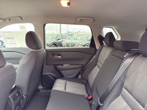 New 2026 Nissan Rogue SV image 32