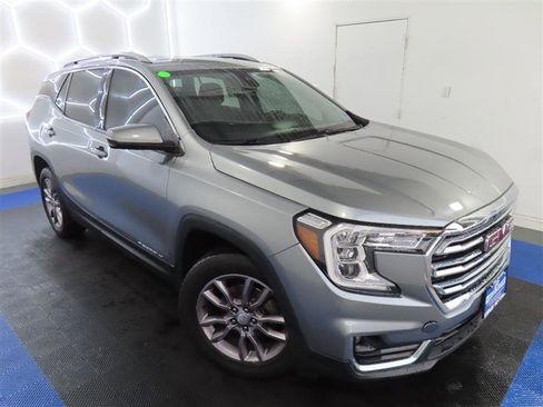 Used 2023 GMC Terrain SLT FWD image 5