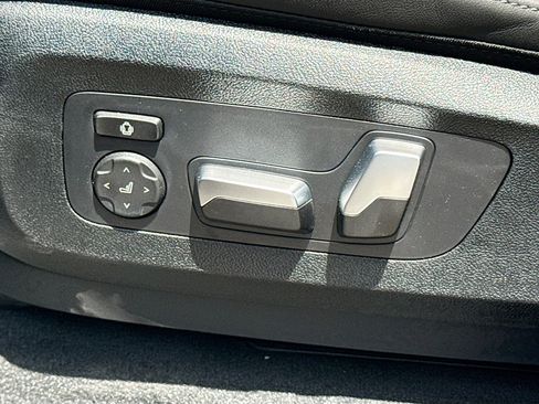 New 2026 BMW X5 sDrive40i RWD image 25