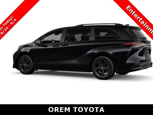 New 2026 Toyota Sienna XSE AWD/4WD image 5