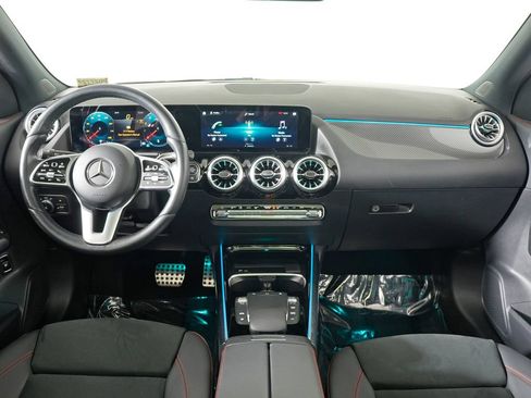 Certified 2023 Mercedes-Benz GLA 250 4MATIC image 15