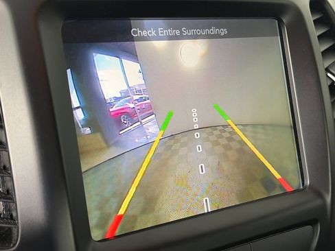 Used 2017 Jeep Cherokee Trailhawk w/ Trailer Tow Group AWD/4WD image 20