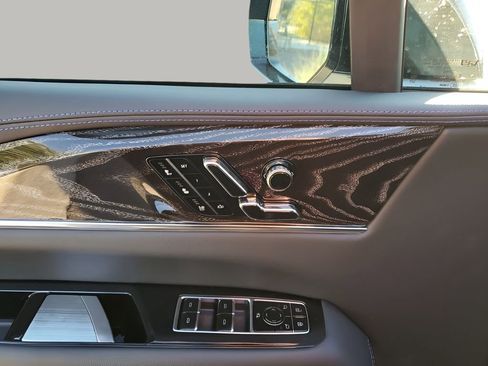 New 2026 Cadillac Escalade IQL Luxury image 28