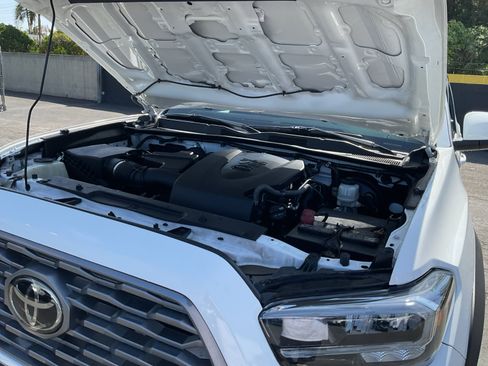 Used 2023 Toyota Tacoma TRD Off-Road RWD image 23