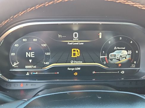 Used 2024 GMC Yukon XL AT4 w/ AT4 Premium Plus Package image 18