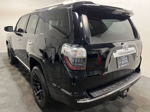 Used 2015 Toyota 4Runner Limited image 22