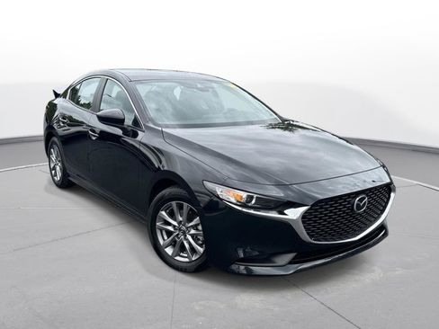 Used 2021 MAZDA MAZDA3 Sedan FWD image 4