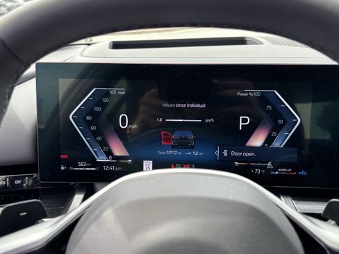 Used 2025 BMW 530i image 20