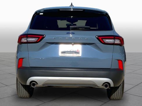 Used 2024 Ford Escape Active w/ Cold Weather Package FWD image 5