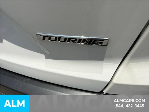 Used 2021 Honda CR-V Touring image 6