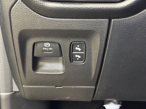 Used 2022 RAM 1500 Big Horn image 28