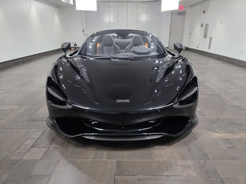 New 2025 McLaren 750S Spider image 2