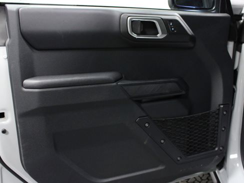 New 2026 Ford Bronco Badlands image 11