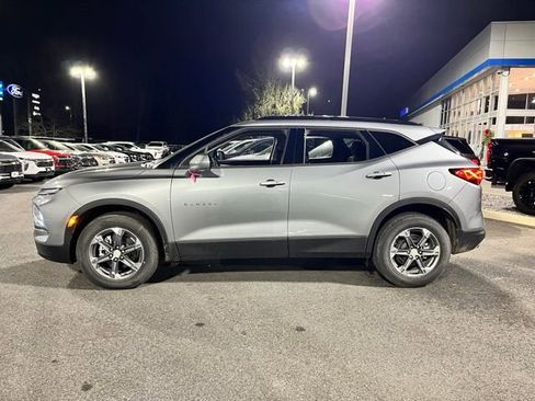 Used 2024 Chevrolet Blazer LT w/ Convenience Package image 12