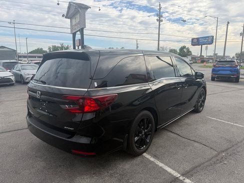Used 2023 Honda Odyssey Sport image 6