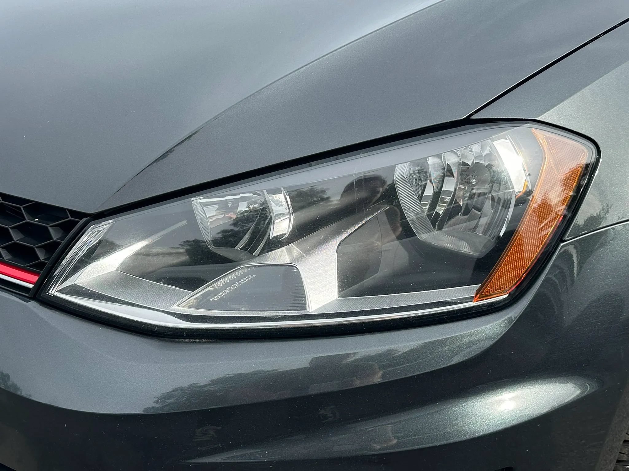 Used 2015 Volkswagen Golf 4-Door FWD image 32