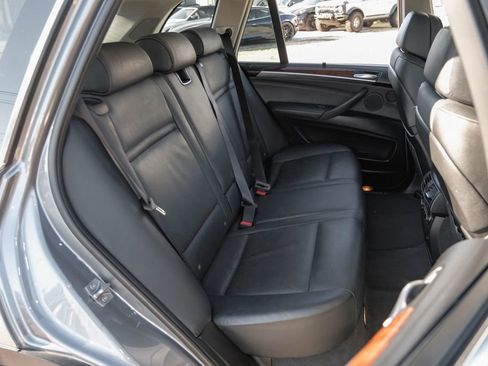 Used 2013 BMW X5 xDrive50i image 43