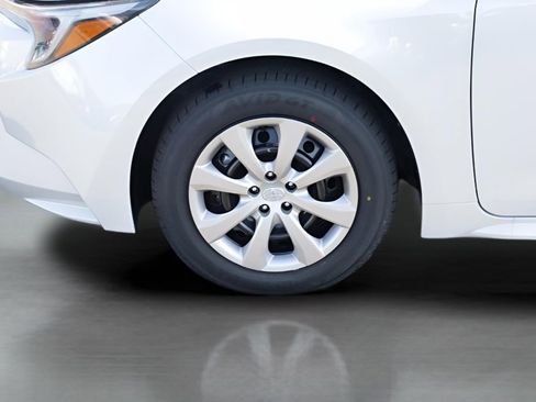 New 2026 Toyota Corolla LE image 6